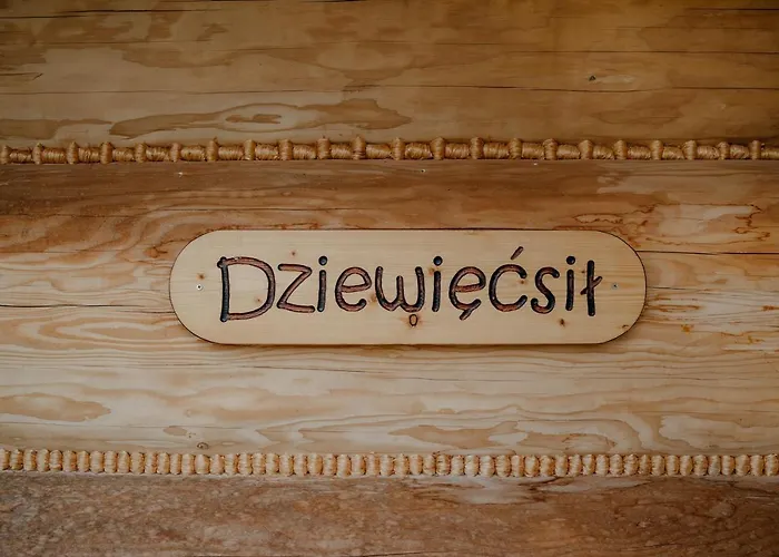 Lodge Osada - Dom „dziewięćsił” Witów