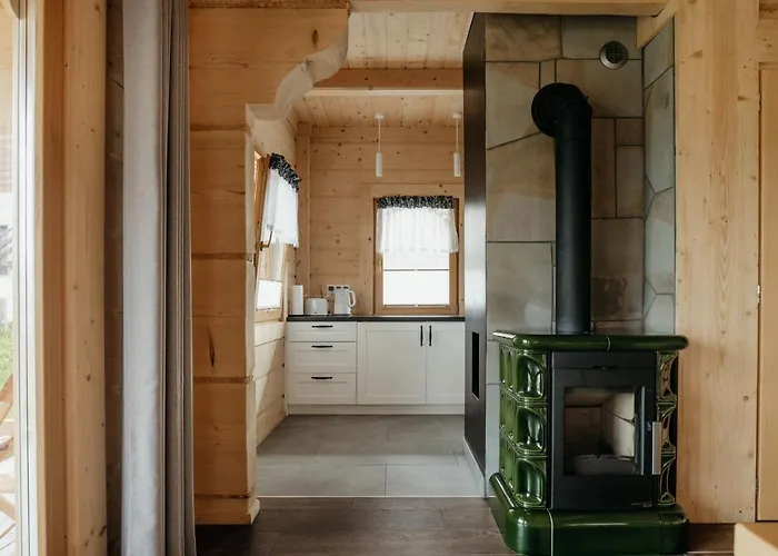 Osada - Dom „dziewięćsił” Lodge Witów