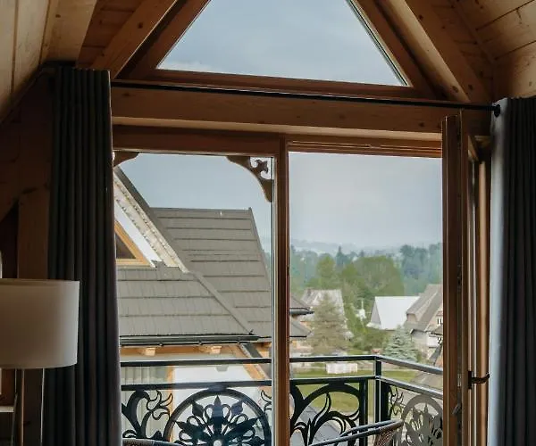 Osada - Dom „dziewięćsił”